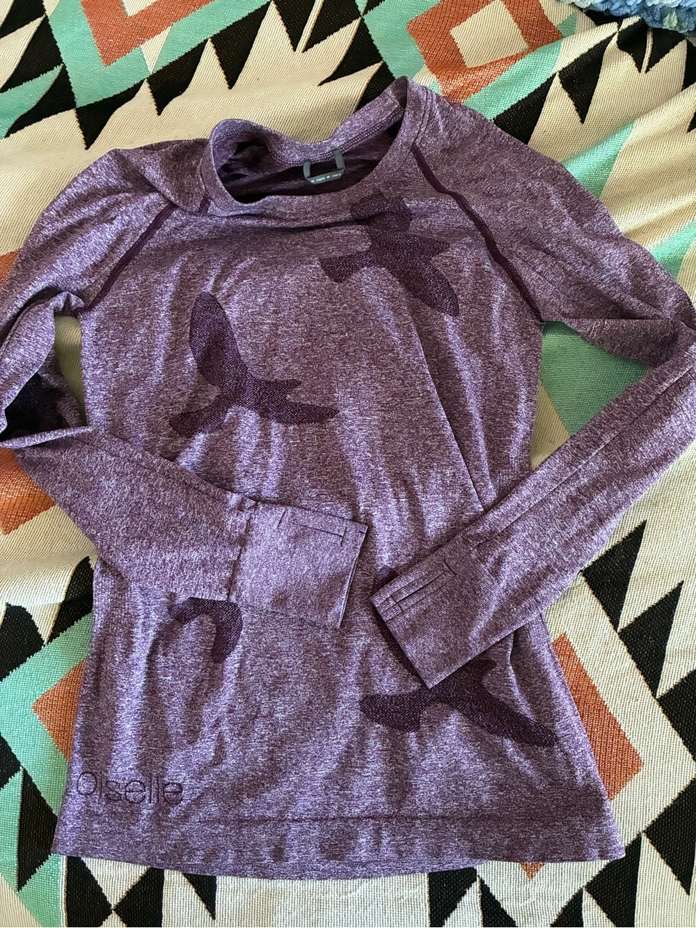 Oiselle Flyte Long Sleeve Top maroon Size M, like new, running easy breath